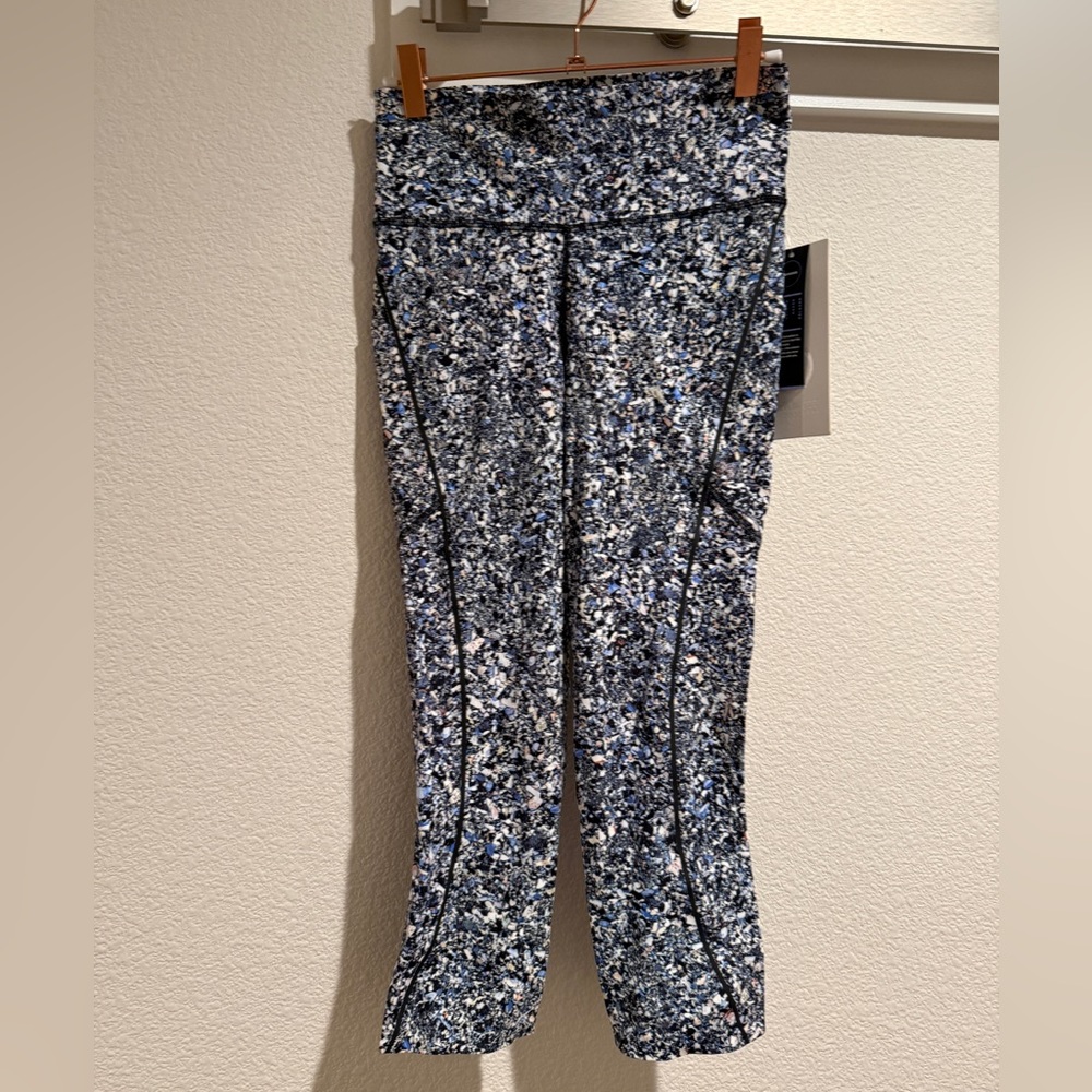 Blue and White Lululemon Seawheeze 2017 NTW Leggings